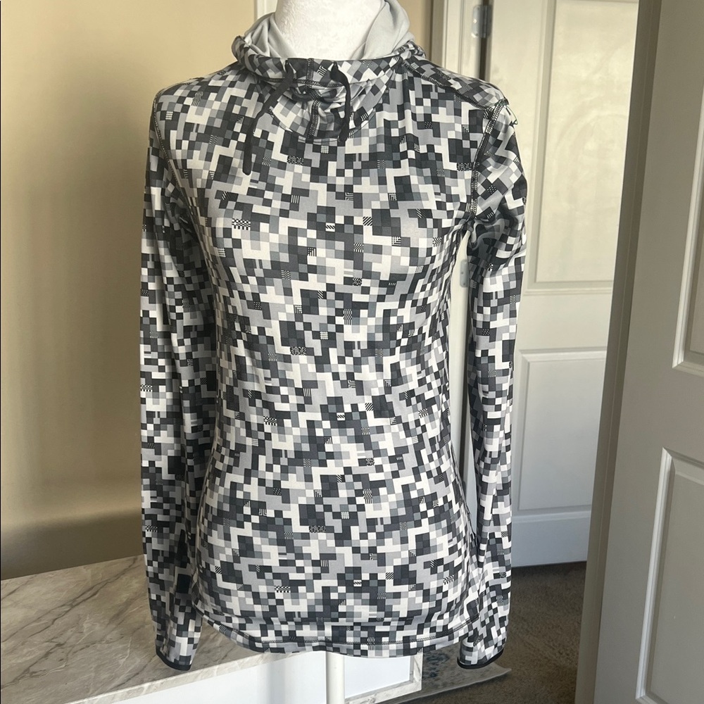 Nike-Pro dri fit Digital Camo Long Sleeve Hoodie